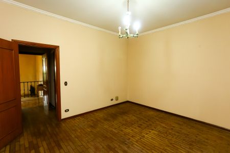 Casa à venda com 750m², 8 quartos e 12 vagas Casa à venda com 750m², 8 quartos e 12 vagasSuíte 3