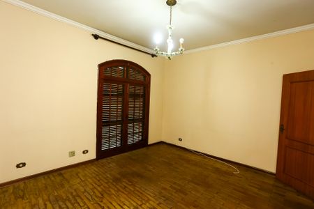 Casa à venda com 750m², 8 quartos e 12 vagas Casa à venda com 750m², 8 quartos e 12 vagasSuíte 3