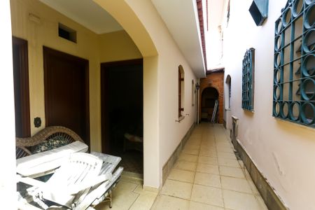 Casa à venda com 750m², 8 quartos e 12 vagas Casa à venda com 750m², 8 quartos e 12 vagasÁrea de Serviço