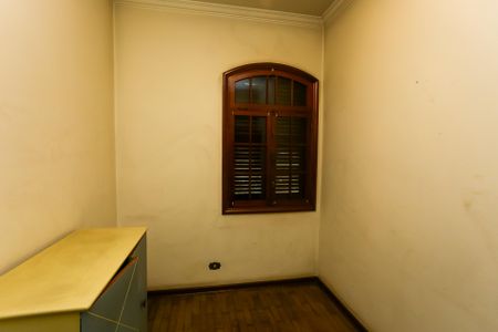 Casa à venda com 750m², 8 quartos e 12 vagas Casa à venda com 750m², 8 quartos e 12 vagasQuarto 1