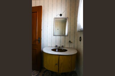 Casa à venda com 750m², 8 quartos e 12 vagas Casa à venda com 750m², 8 quartos e 12 vagasBanheiro da Suíte 1