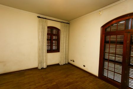 Casa à venda com 750m², 8 quartos e 12 vagas Casa à venda com 750m², 8 quartos e 12 vagasSuíte 2