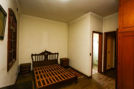 Casa à venda com 750m², 8 quartos e 12 vagas Casa à venda com 750m², 8 quartos e 12 vagasSuíte 1