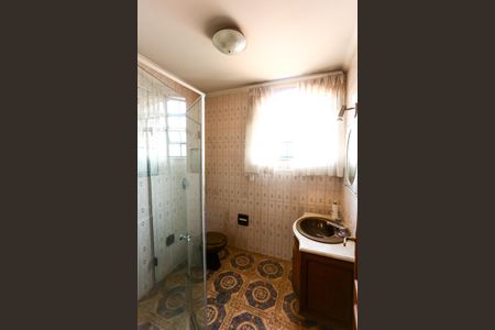 Casa à venda com 750m², 8 quartos e 12 vagas Casa à venda com 750m², 8 quartos e 12 vagasBanheiro da Suíte 2