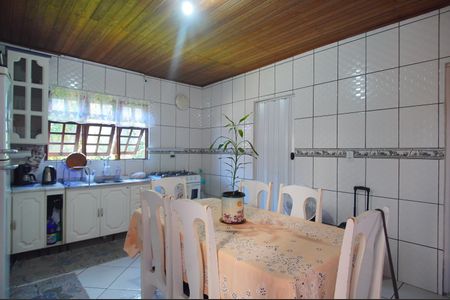 Casa à venda com 140m², 3 quartos e 1 vagaCozinha