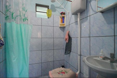 Casa à venda com 140m², 3 quartos e 1 vagaBanheiro 1