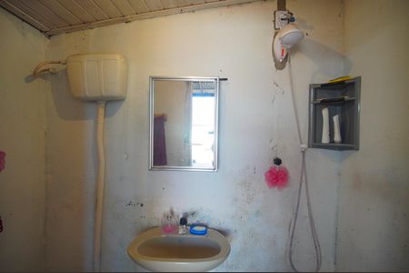 Casa à venda com 140m², 3 quartos e 1 vagaBanheiro 2