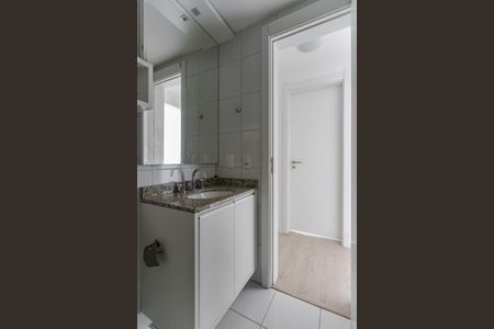 Apartamento à venda com 68m², 2 quartos e 1 vagaBanheiro Social