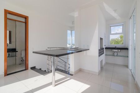 Casa à venda com 178m², 3 quartos e 2 vagasCobertura