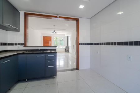 Casa à venda com 178m², 3 quartos e 2 vagasCozinha
