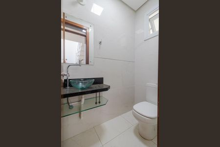 Casa à venda com 178m², 3 quartos e 2 vagasLavabo 2