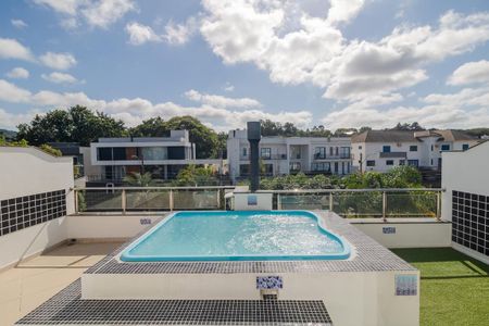 Casa à venda com 178m², 3 quartos e 2 vagasCobertura