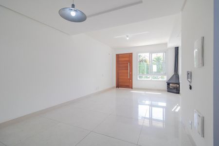 Casa à venda com 178m², 3 quartos e 2 vagasSala