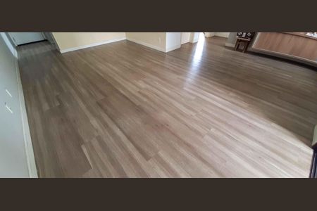 Apartamento à venda com 71m², 2 quartos e 2 vagasSala