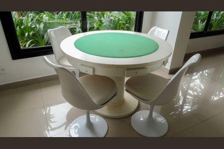 Apartamento à venda com 71m², 2 quartos e 2 vagasÁrea Comum