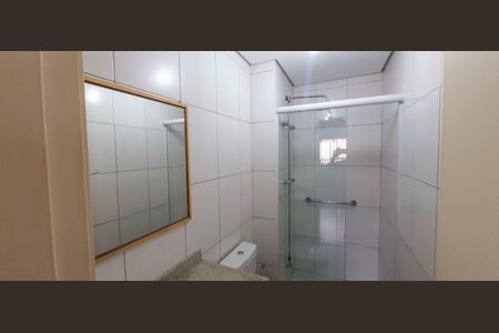 Apartamento à venda com 71m², 2 quartos e 2 vagasBanheiro Social