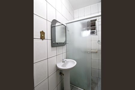 Casa à venda com 65m², 2 quartos e 2 vagasBanheiro de serviço