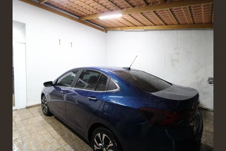 Casa à venda com 65m², 2 quartos e 2 vagasGaragem