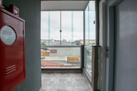 Apartamento para alugar com 40m², 2 quartos e sem vaga Apartamento para alugar com 40m², 2 quartos e sem vagaHall / Elevador