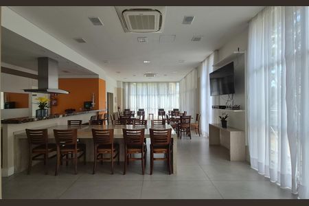 Apartamento à venda com 130m², 3 quartos e 2 vagasÁrea comum - Salão de festas
