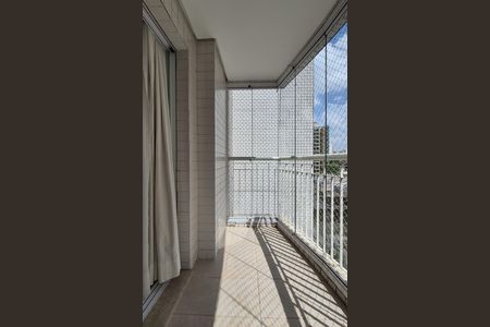 Apartamento à venda com 130m², 3 quartos e 2 vagasSacada Sala