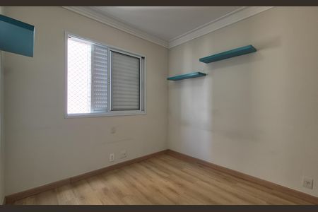 Apartamento à venda com 130m², 3 quartos e 2 vagasSuíte 2