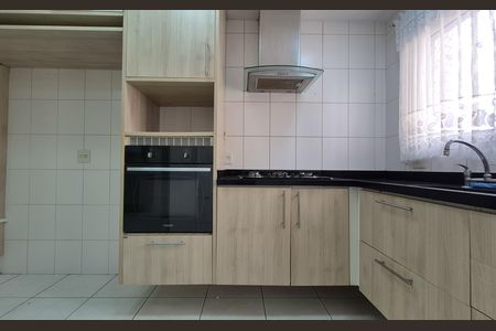 Apartamento à venda com 130m², 3 quartos e 2 vagasCozinha