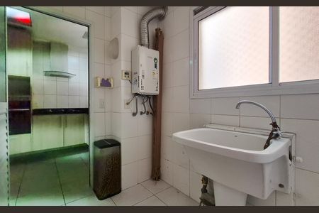 Apartamento à venda com 130m², 3 quartos e 2 vagasLavanderia