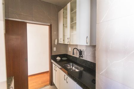 Apartamento à venda com 58m², 2 quartos e 1 vagaCozinha