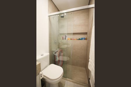 Apartamento à venda com 180m², 4 quartos e 2 vagas Apartamento à venda com 180m², 4 quartos e 2 vagasBanheiro da Suíte 4