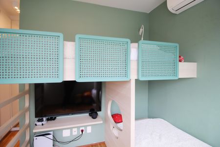 Apartamento à venda com 180m², 4 quartos e 2 vagas Apartamento à venda com 180m², 4 quartos e 2 vagasSuíte 4