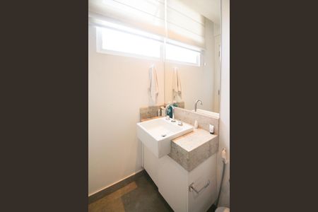 Apartamento à venda com 180m², 4 quartos e 2 vagas Apartamento à venda com 180m², 4 quartos e 2 vagasBanheiro da Suíte 3