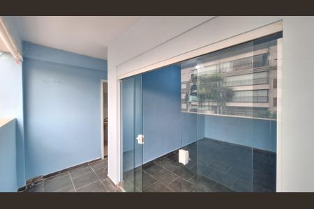 Apartamento à venda com 60m², 3 quartos e sem vagaVaranda