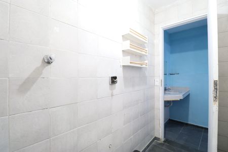 Apartamento à venda com 60m², 3 quartos e sem vagaBanheiro 2
