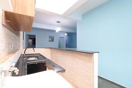 Apartamento à venda com 60m², 3 quartos e sem vagaCozinha e Área de Serviço