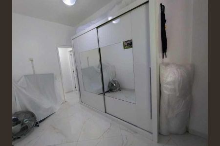 Apartamento à venda com 74m², 2 quartos e 1 vaga