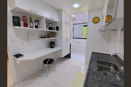 Apartamento à venda com 74m², 2 quartos e 1 vaga