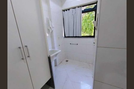 Apartamento à venda com 74m², 2 quartos e 1 vaga