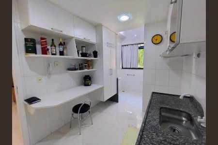 Apartamento à venda com 74m², 2 quartos e 1 vaga