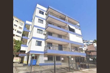 Apartamento à venda com 74m², 2 quartos e 1 vaga