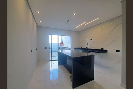 Casa à venda com 165m², 3 quartos e 3 vagas
