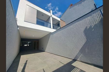 Casa à venda com 165m², 3 quartos e 3 vagas