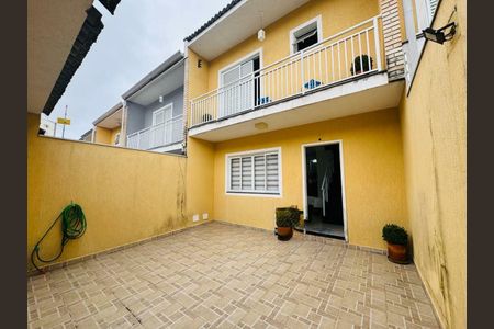 Casa à venda com 75m², 3 quartos e 2 vagas