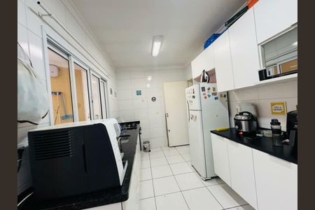 Casa à venda com 75m², 3 quartos e 2 vagas