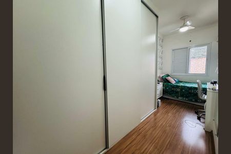 Casa à venda com 75m², 3 quartos e 2 vagas