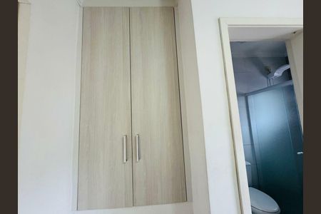 Casa à venda com 75m², 3 quartos e 2 vagas