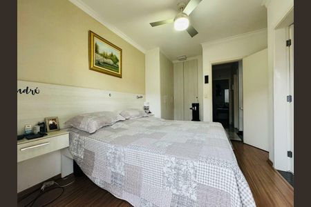 Casa à venda com 75m², 3 quartos e 2 vagas