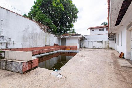 Casa à venda com 265m², 4 quartos e 10 vagas