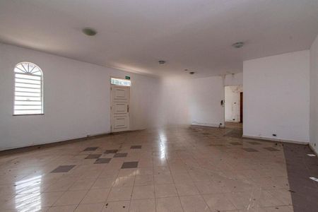 Casa à venda com 265m², 4 quartos e 10 vagas