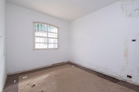 Casa à venda com 265m², 4 quartos e 10 vagas